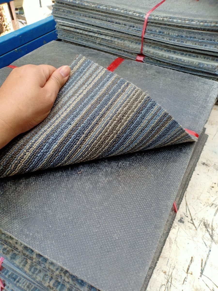 Kho thảm trải sàn cũ giá rẻ