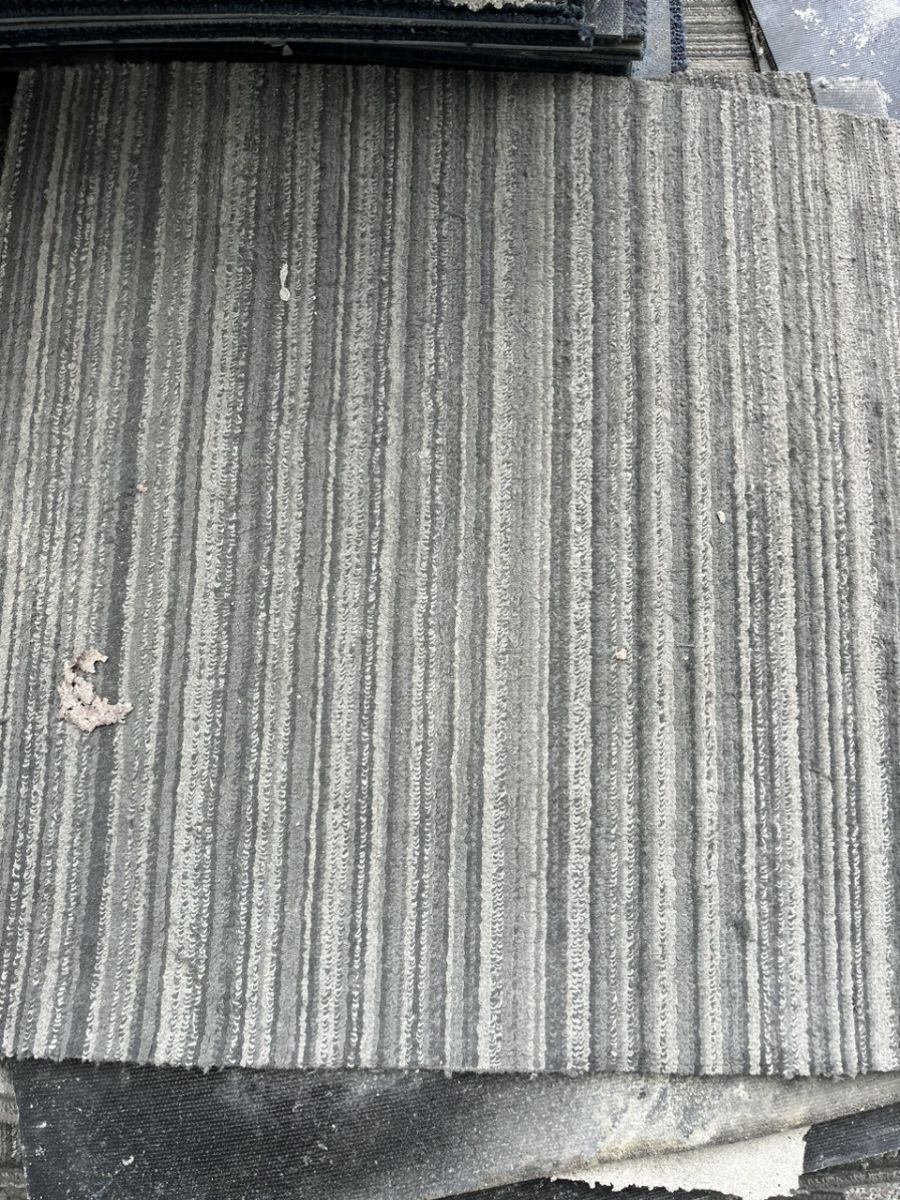 Kho thảm trải sàn cũ giá tốt