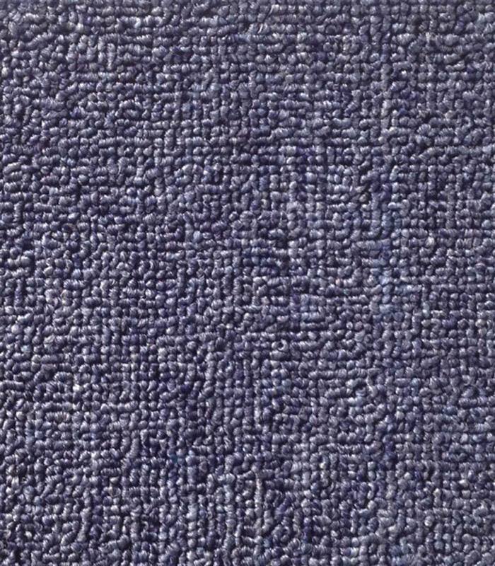 thảm nỉ đế cao su cũ 