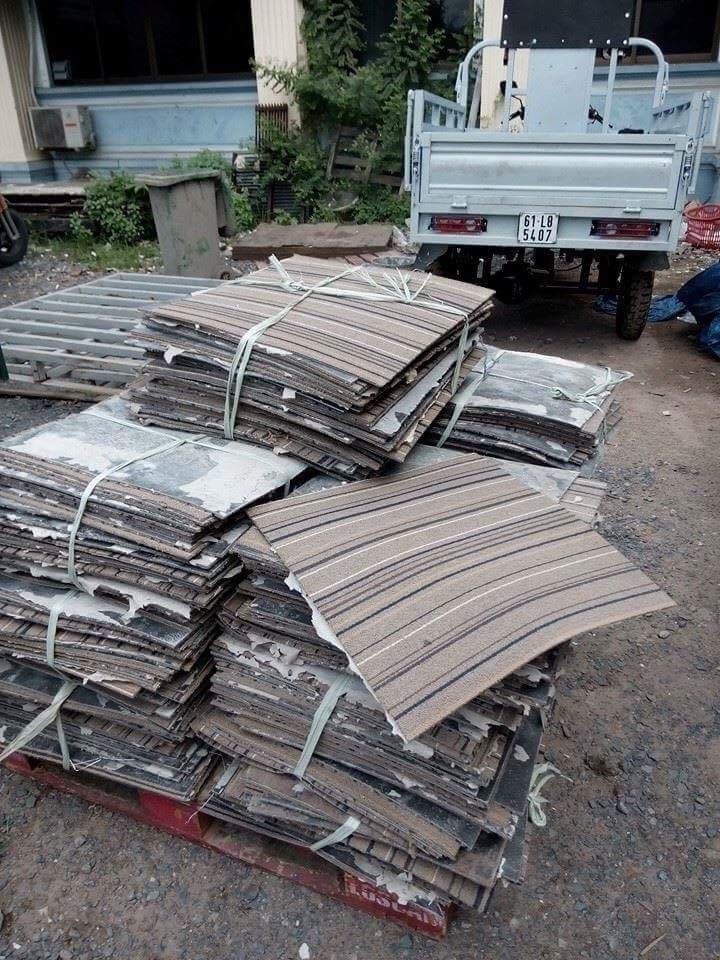 Thảm trải sàn cũ xả kho thanh lý