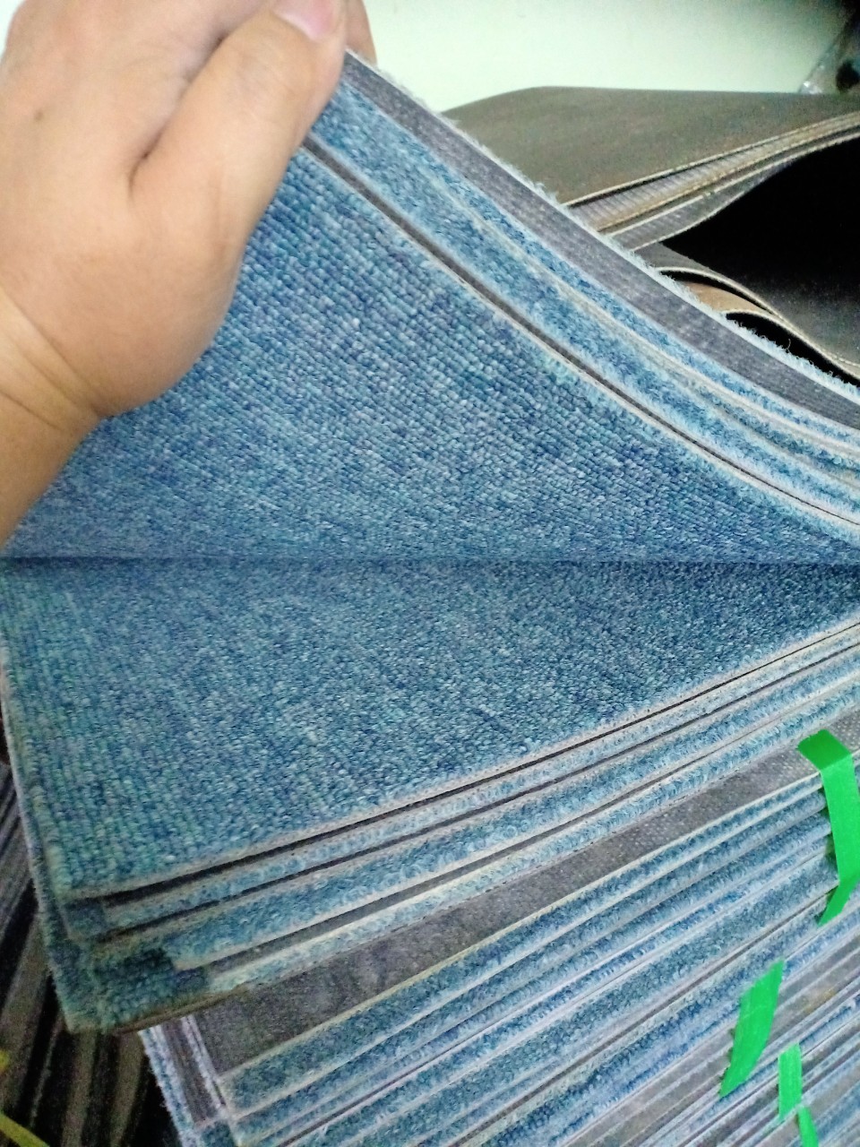 kho thảm đế cao su cũ 