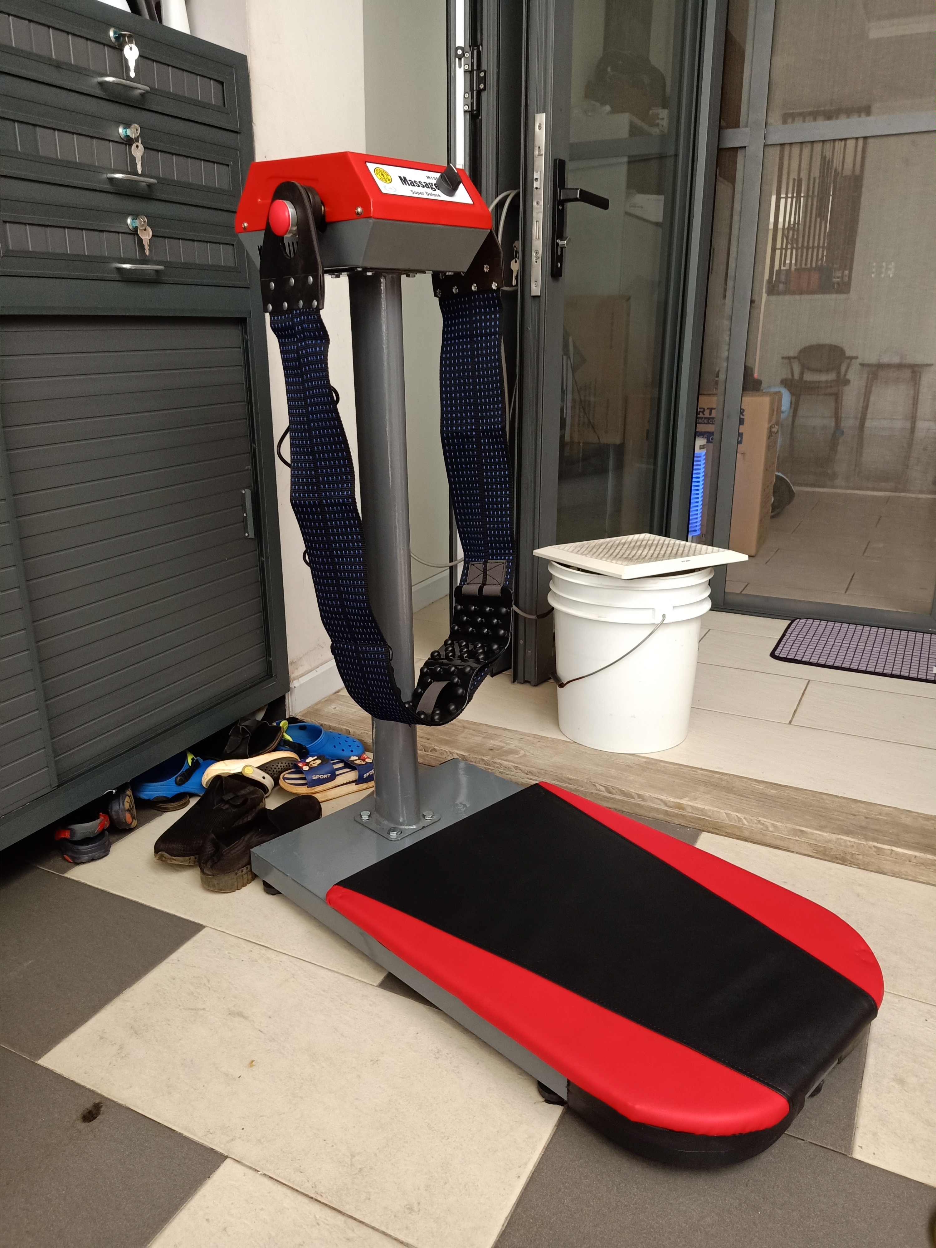 máy massage bụng mới nhất 2022 - m150 new 