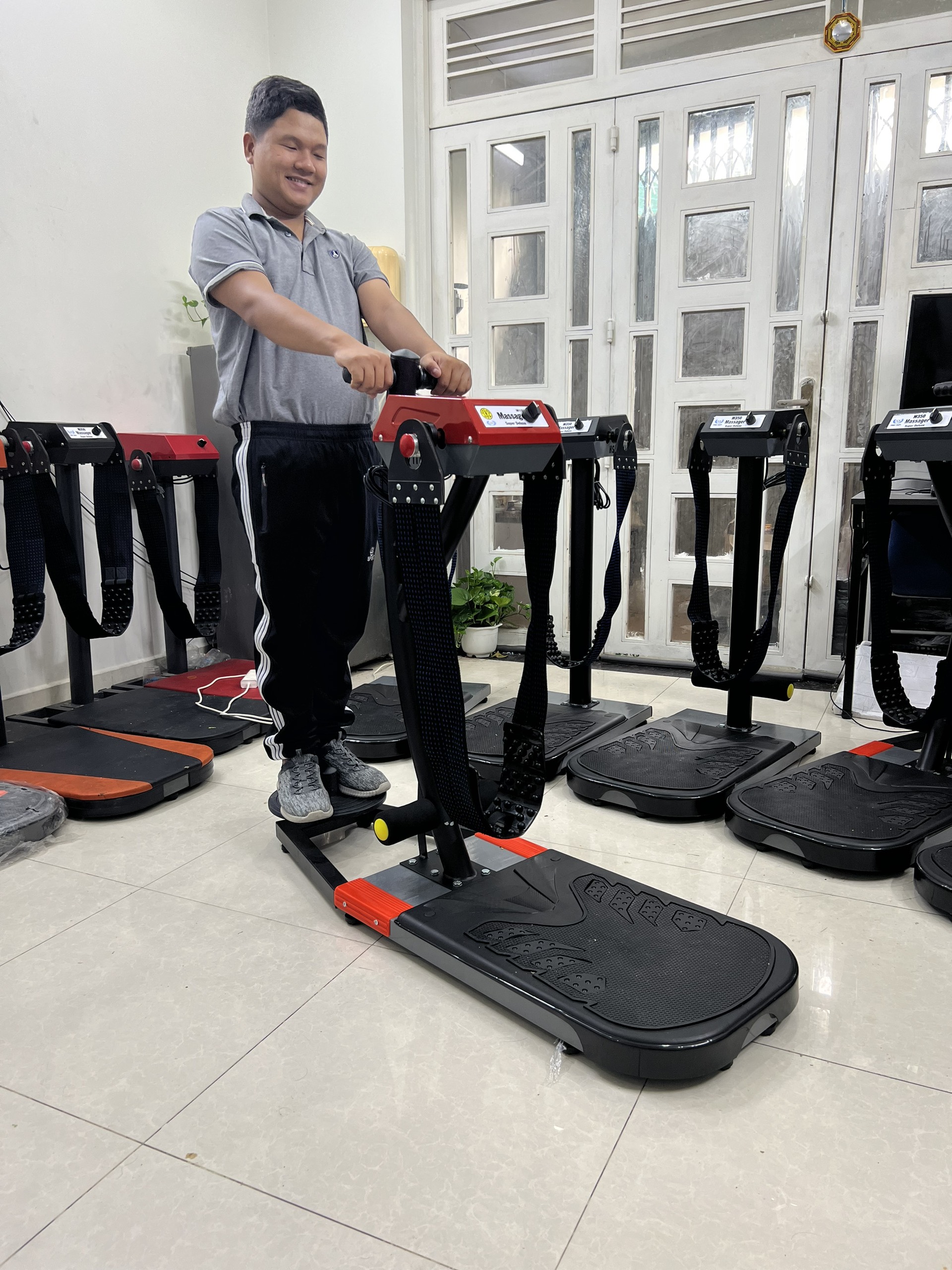 máy massage bụng mới nhất 2022 - mx150new