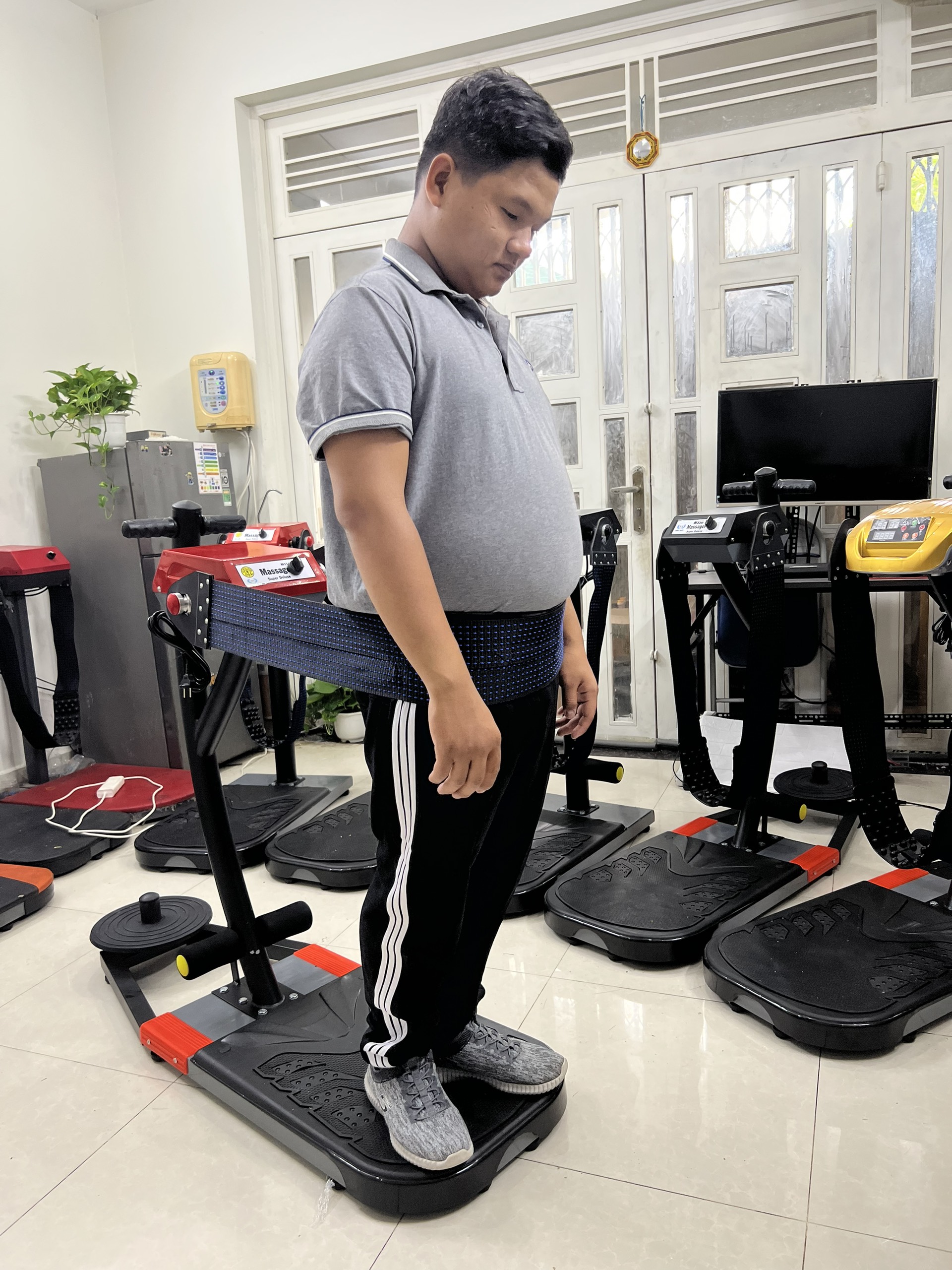 máy massage bụng mới nhất 2022 - mx150new