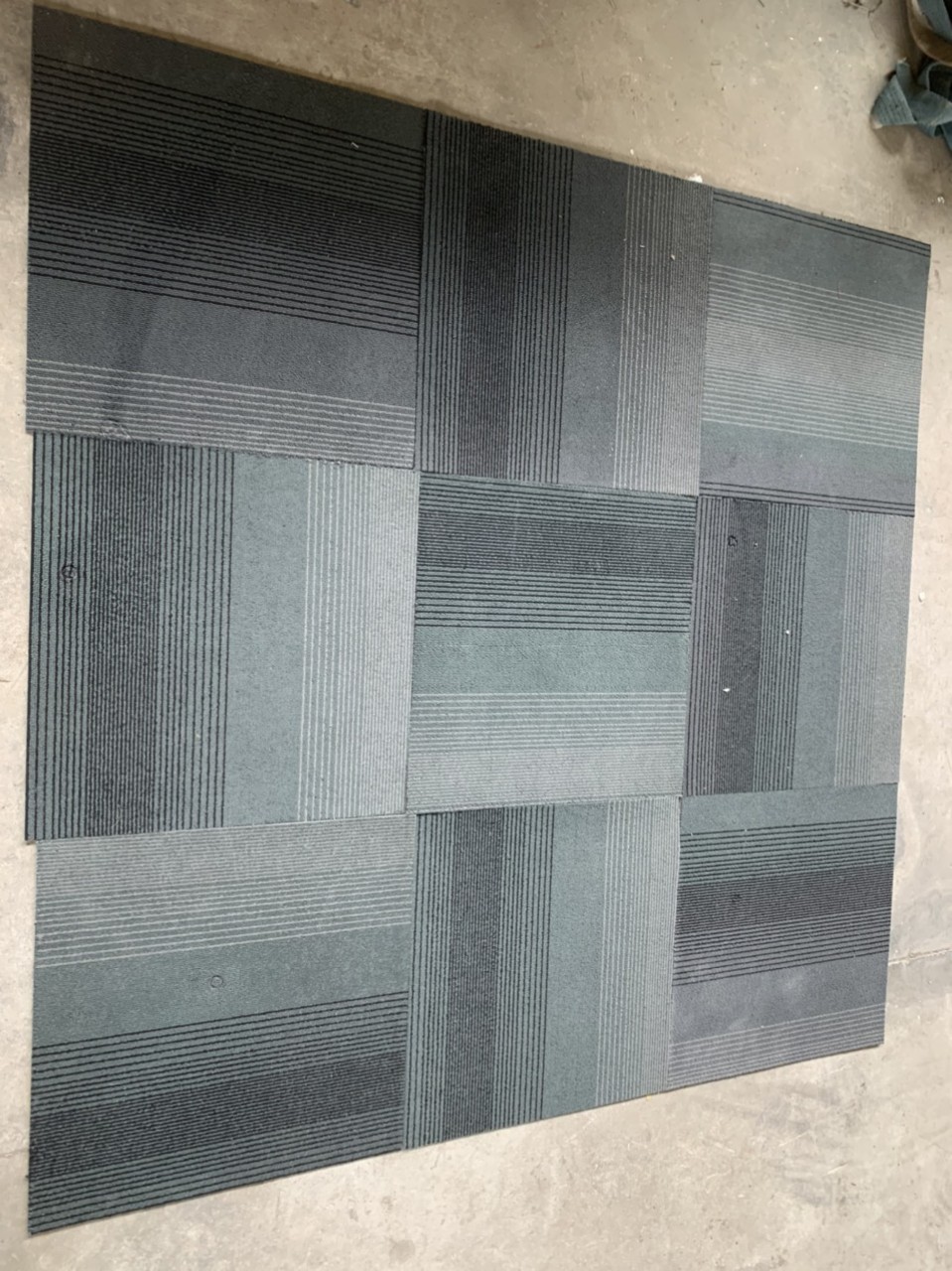 Thảm đế cao su cũ 50x50 giá rẻ thanh lý 