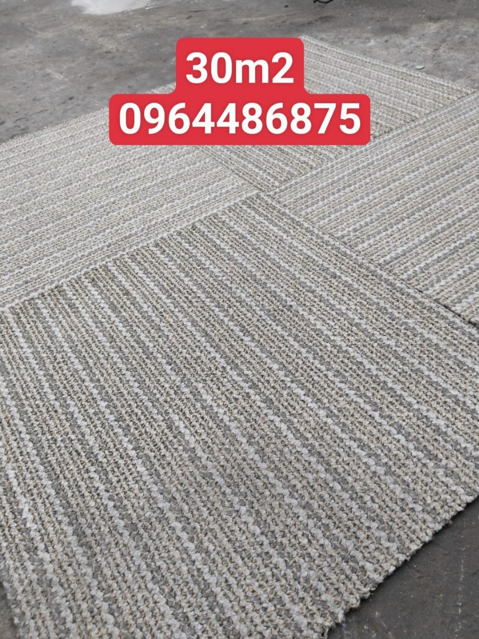 thảm nỉ đế cao su cũ phòng gym