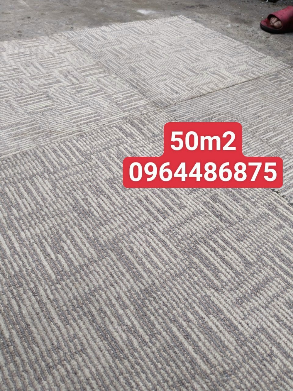 thảm nỉ đế cao su cũ thanh lý